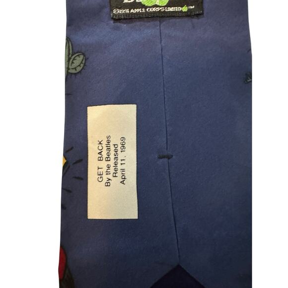 The Beatles 1991 APPLE CORPS Limited Silk NeckTie "GET BACK" 1969 Novelty - Picture 7 of 8